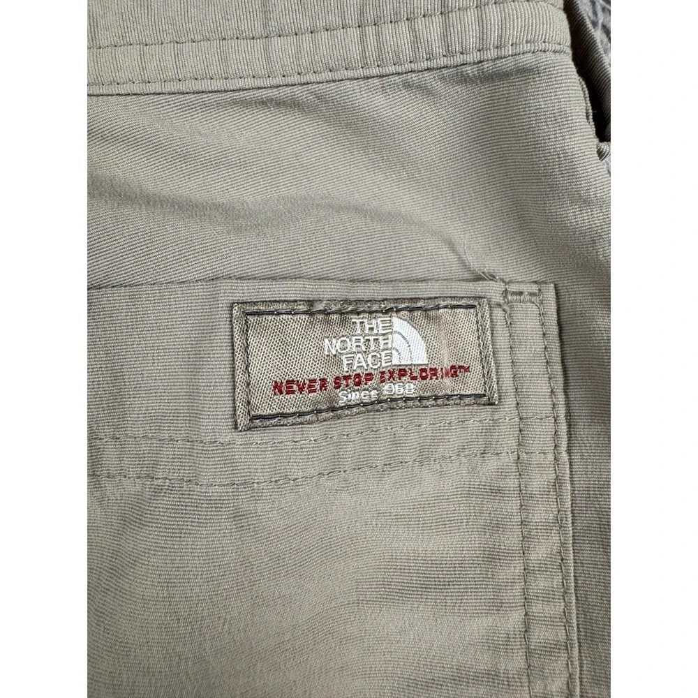 The North Face Men's Cargo Shorts Size 36 Khaki Nylon Hiking Outdoor